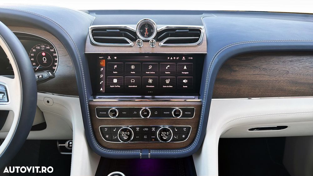 Bentley Bentayga - 10