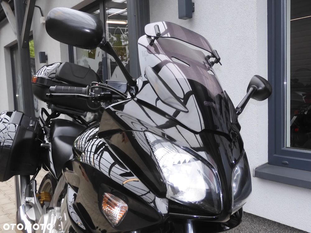 Honda CBF - 4