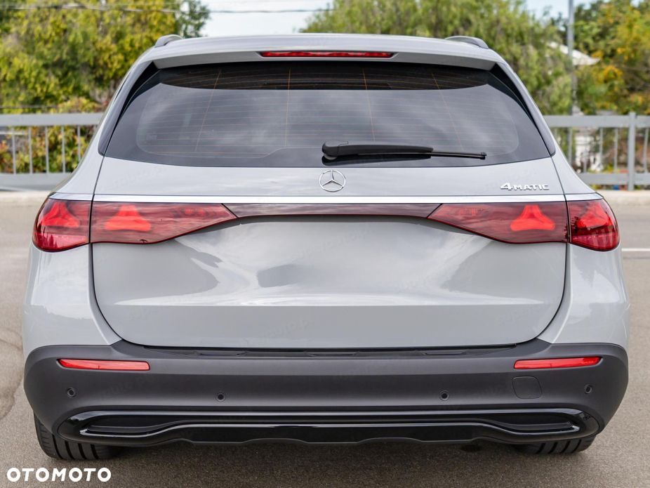 Mercedes-Benz Klasa E 220 d mHEV 4-Matic All-Terrain Avantgarde 9G-Tronic - 8