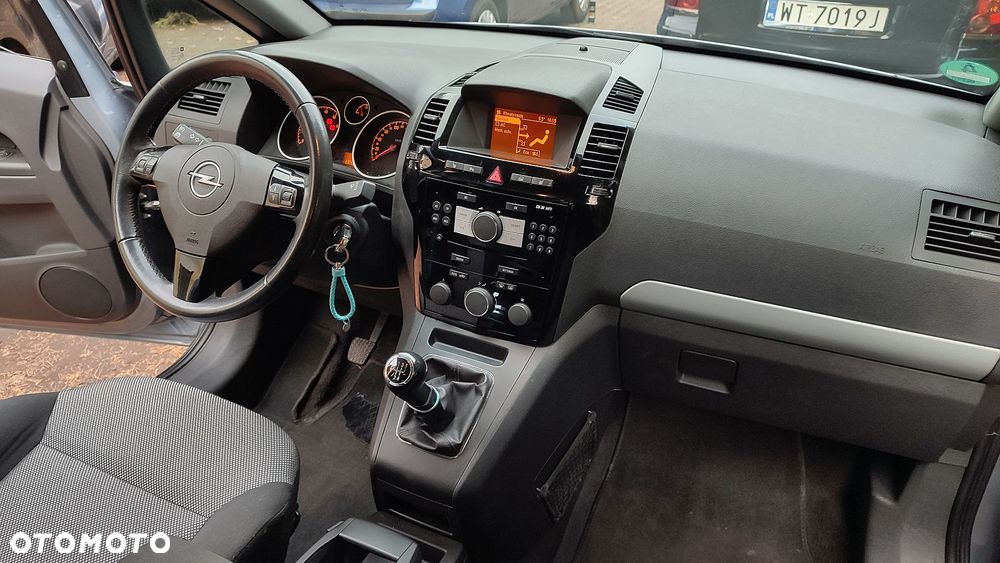 Opel Zafira 1.8 Selection - 14