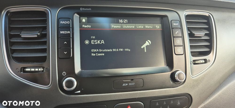 Kia Carens 1.7 CRDi 115 Fifa World Cup Edition - 34