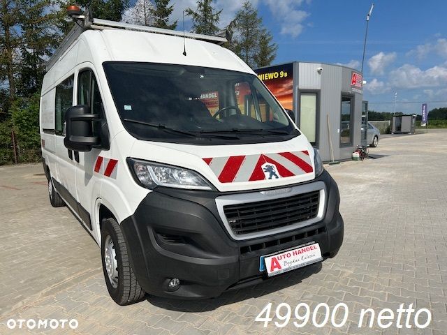 Peugeot Boxer 7 osób - 1