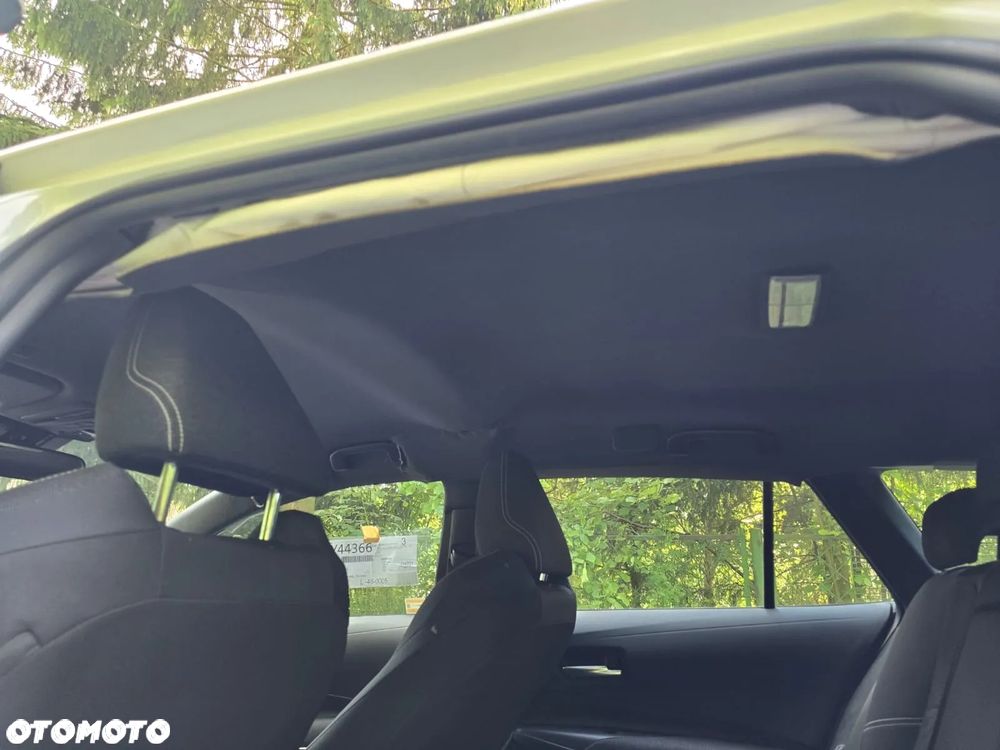 Toyota Corolla 1.8 Hybrid Comfort - 19