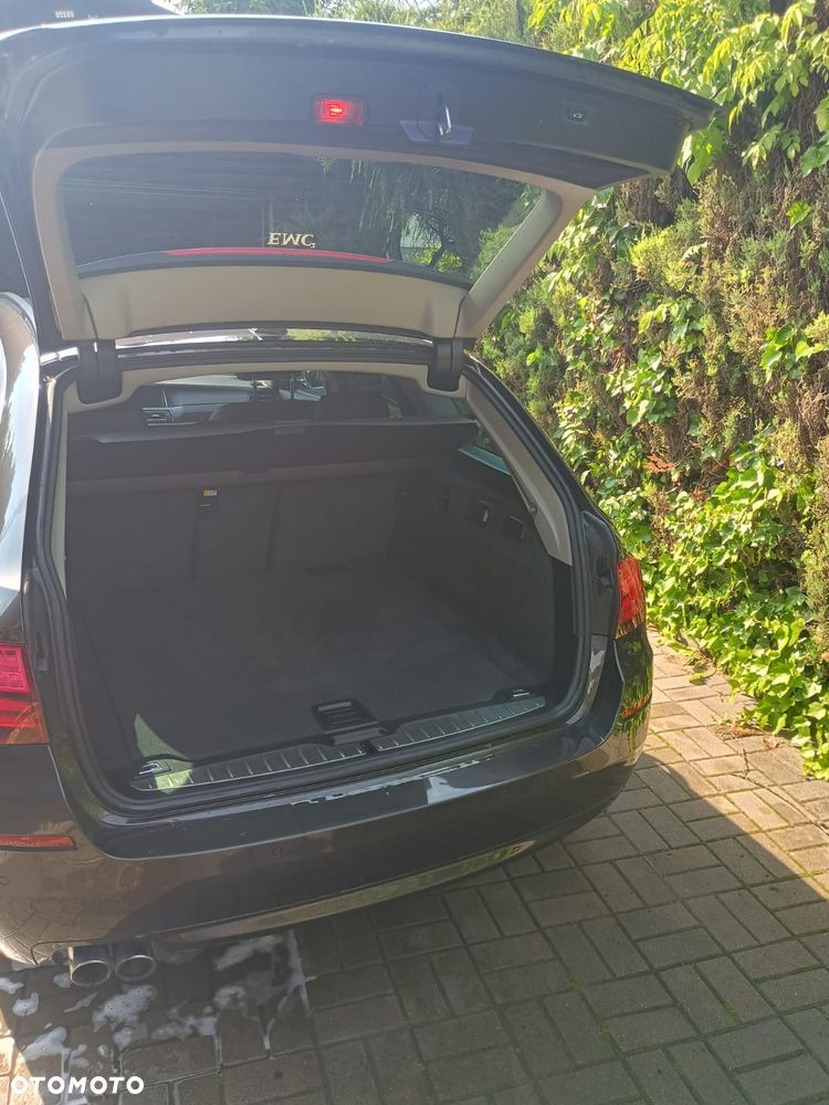 BMW Seria 5 518d - 21