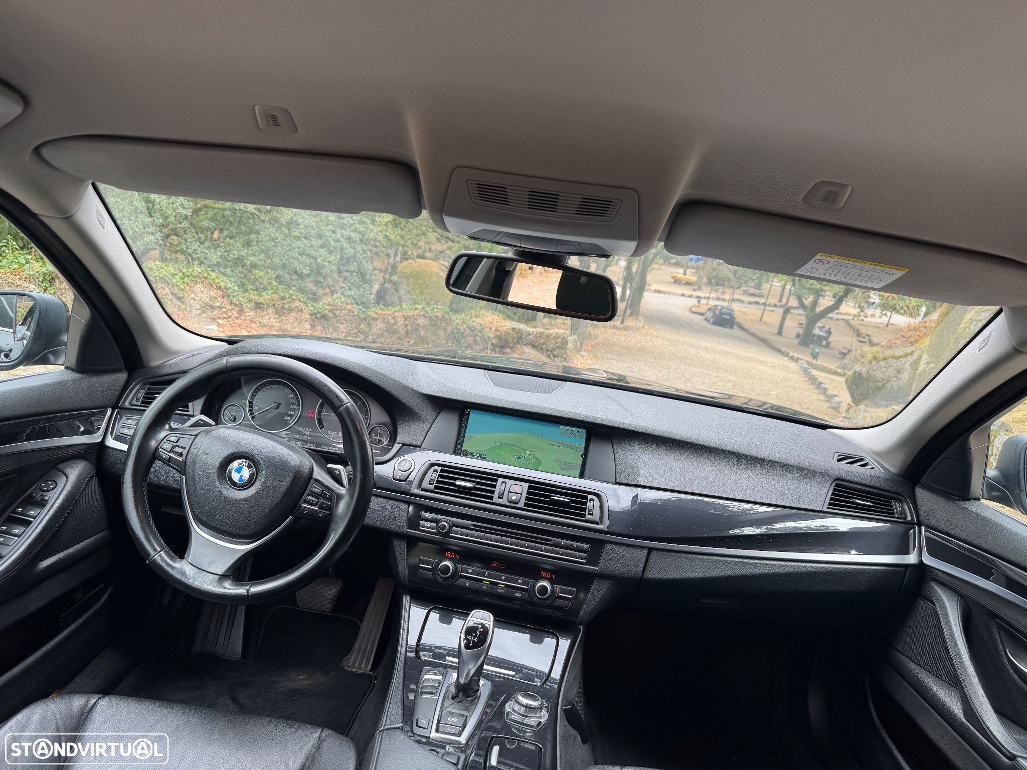 BMW 520 d Auto - 12