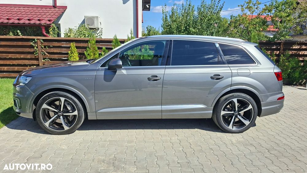 Audi Q7 e-tron 3.0 TDI quattro Tiptronic - 13