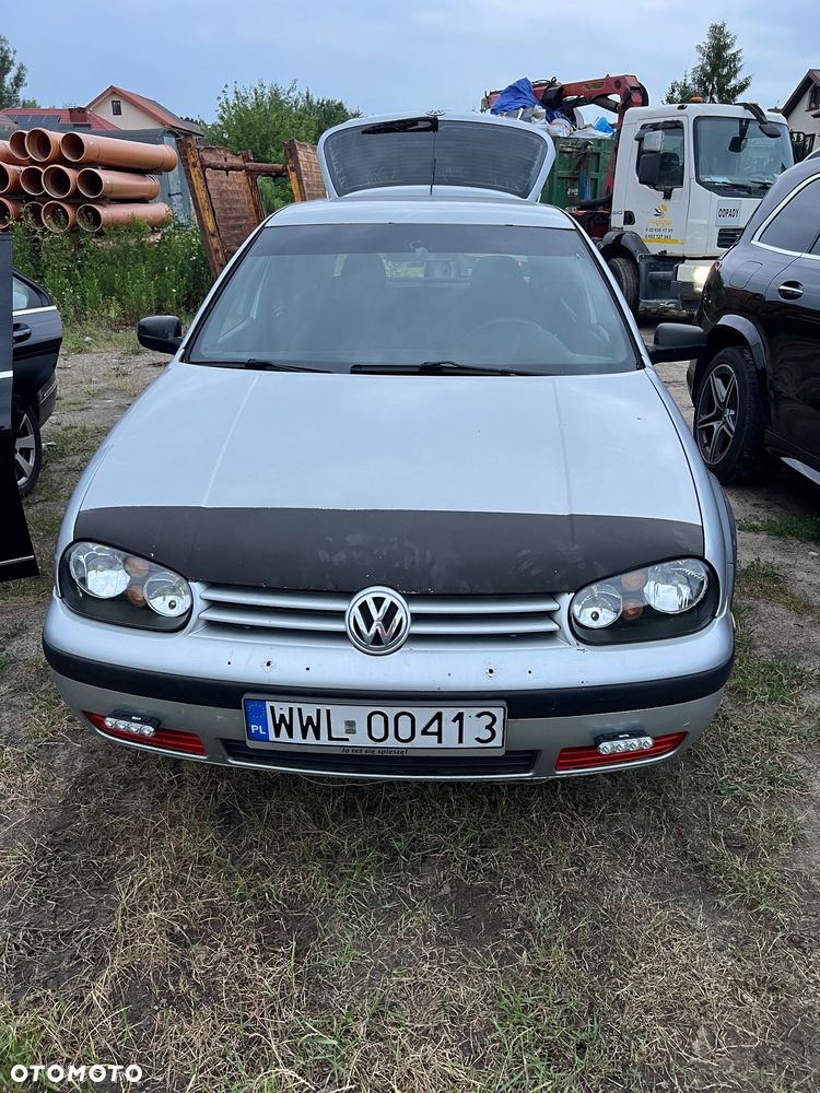 Volkswagen Golf 1.9 TDI Comfortline - 3
