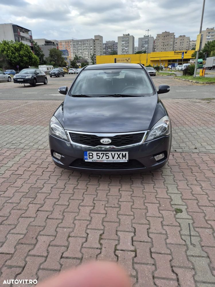 Kia Ceed 1.4 CVVT Attract - 5