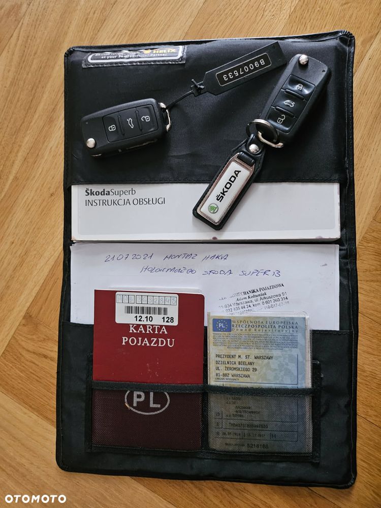 Skoda Superb 1.8 TSI Elegance DSG - 37