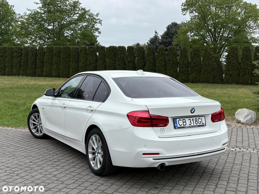 BMW Seria 3 318i M Sport - 7