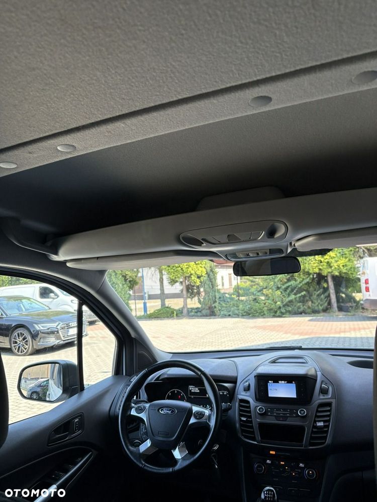 Ford Transit Connect - 24