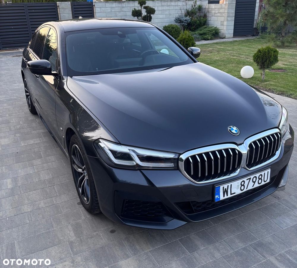BMW Seria 5 520d xDrive MHEV - 2