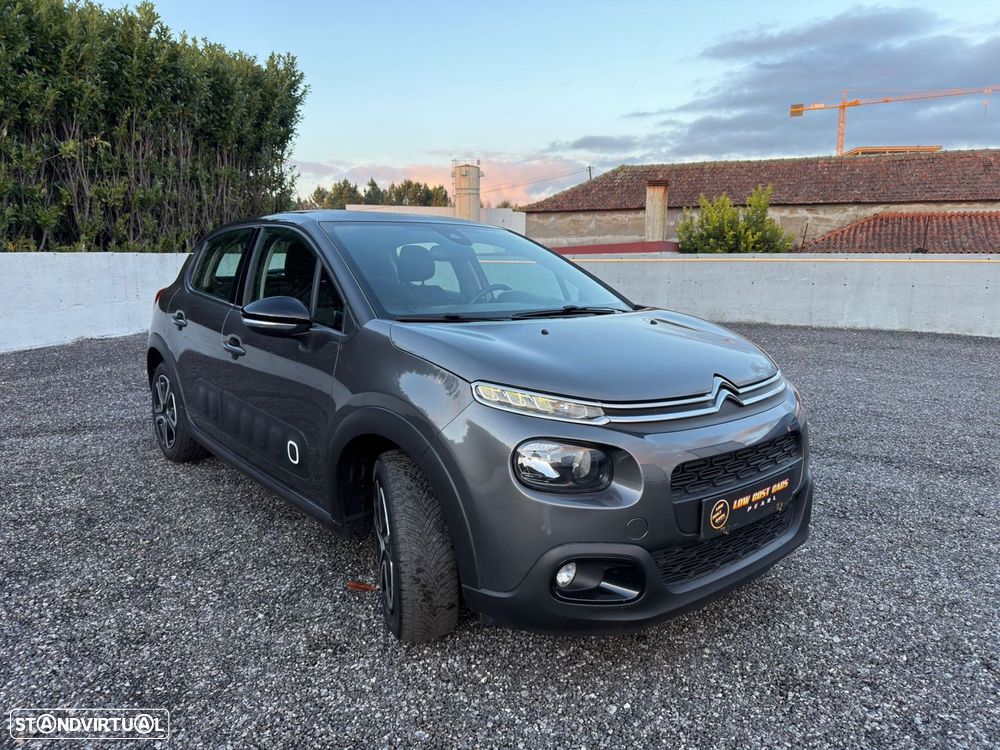 Citroën C3 1.2 PureTech Shine - 3
