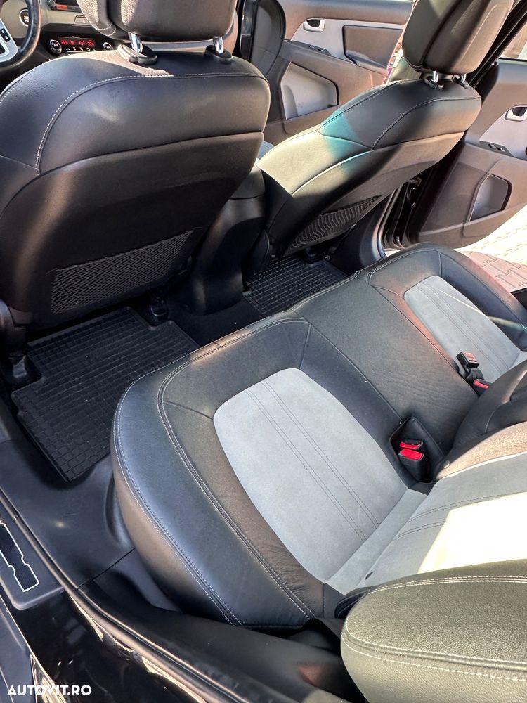 Kia Sportage - 16