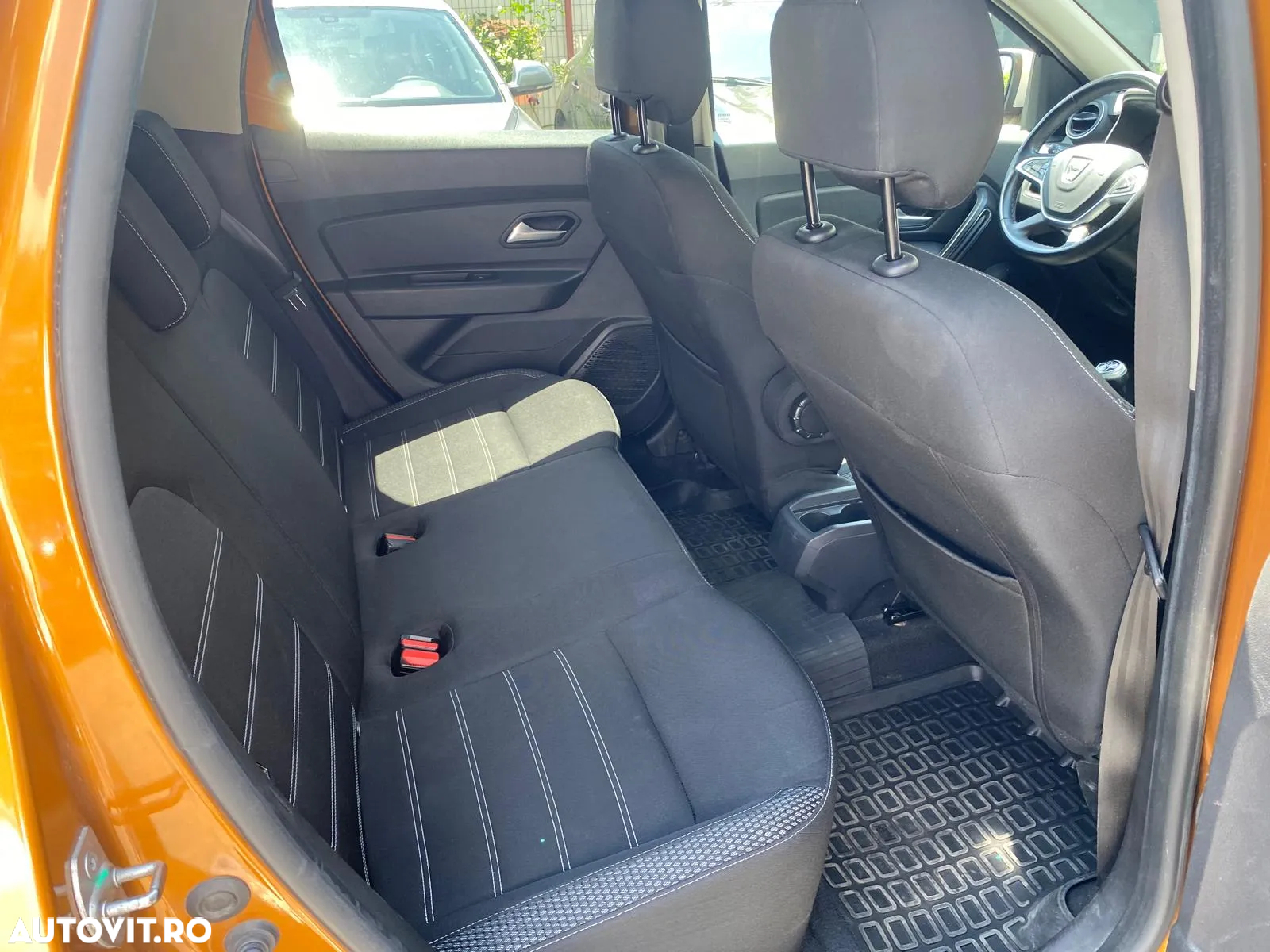 Dacia Duster TCe 150 GPF Prestige - 6