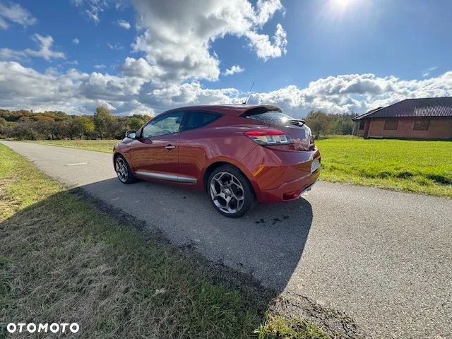 Renault Megane - 5