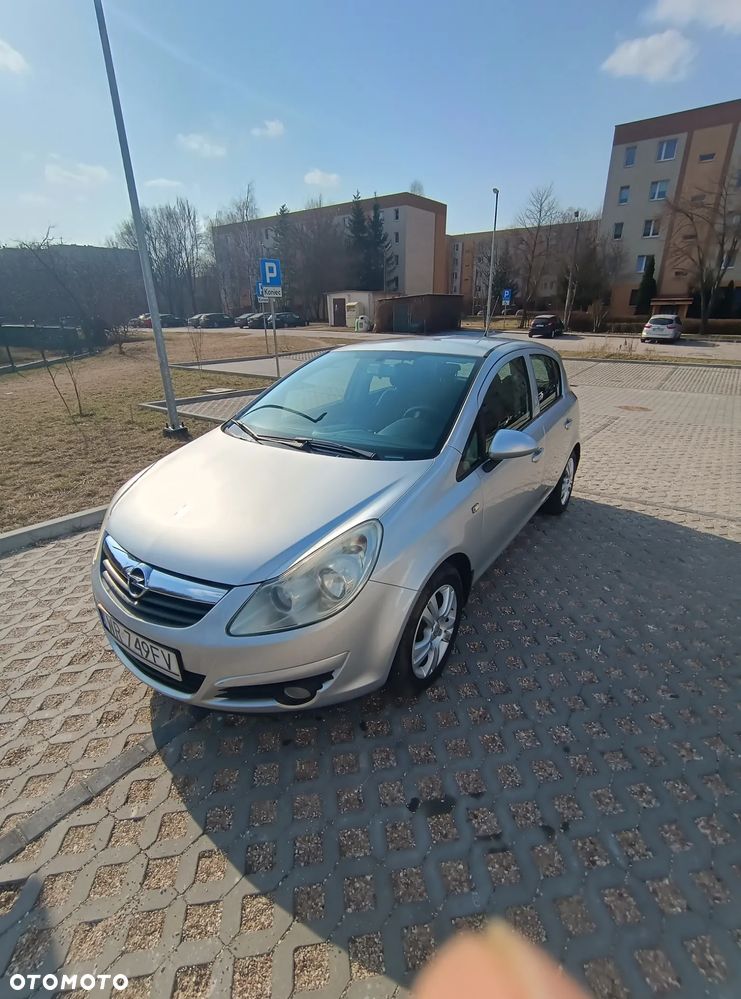 Opel Corsa 1.4 16V - 1