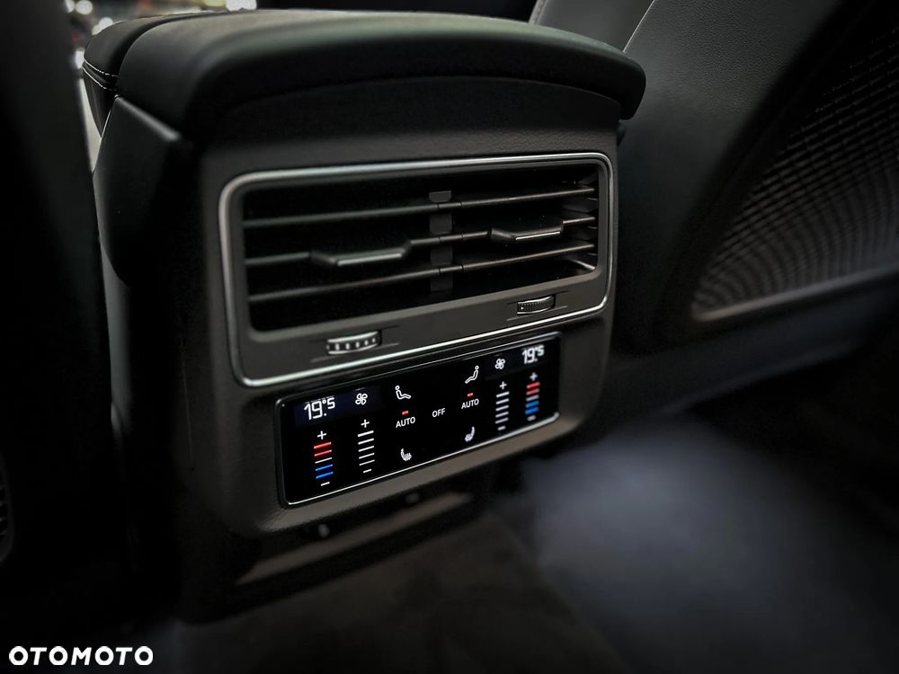 Audi Q8 2025