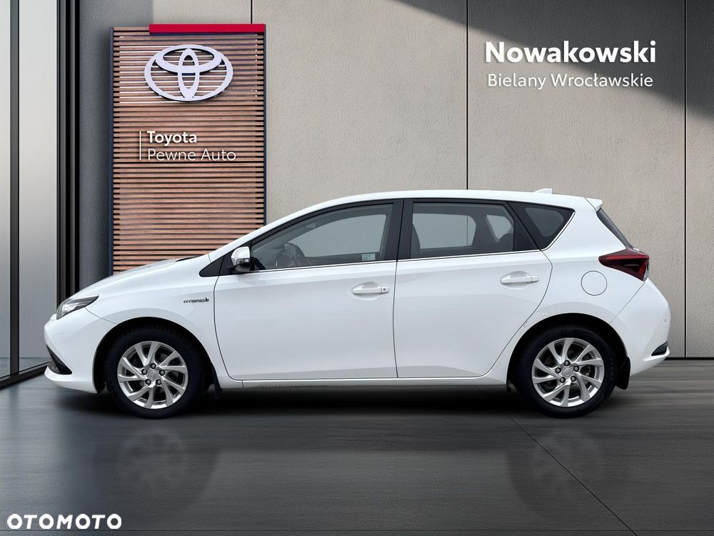 Toyota Auris - 4