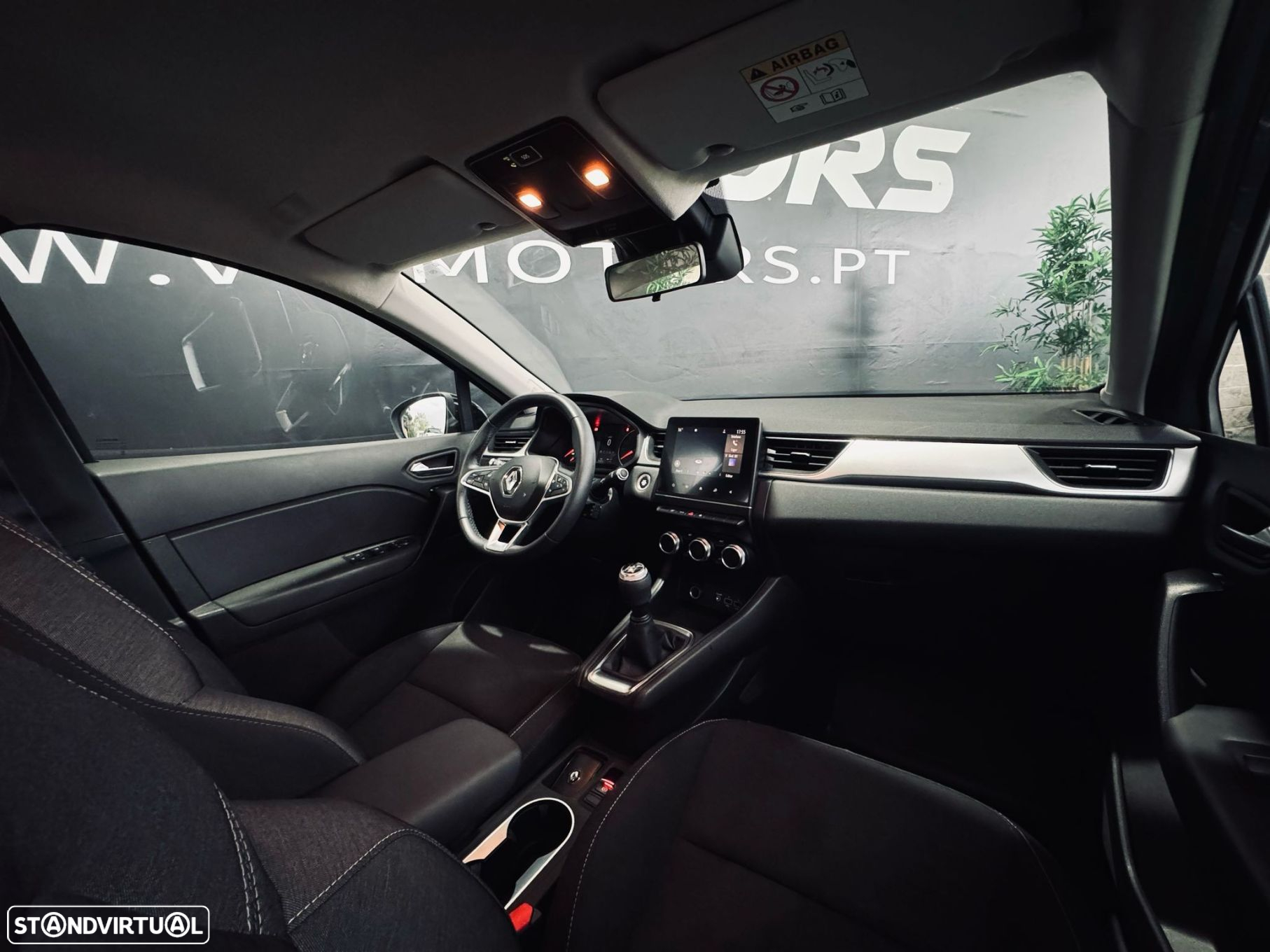 Renault Captur - 13
