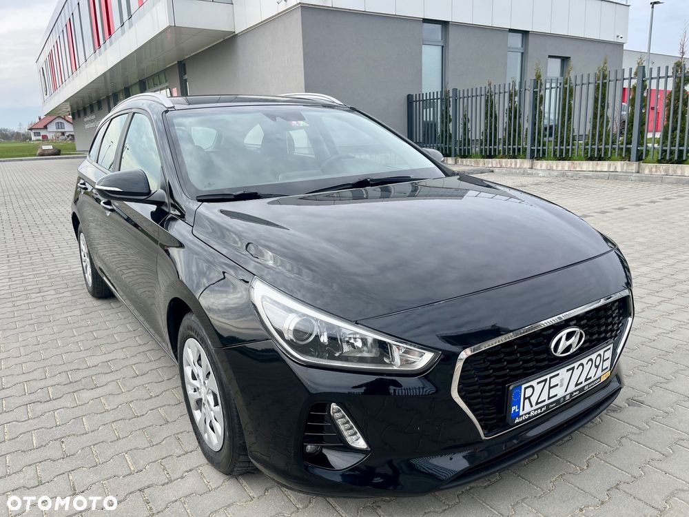 Hyundai i30 1.6 CRDi Automatik Trend - 14