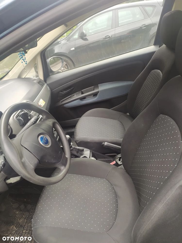 Fiat Punto - 2