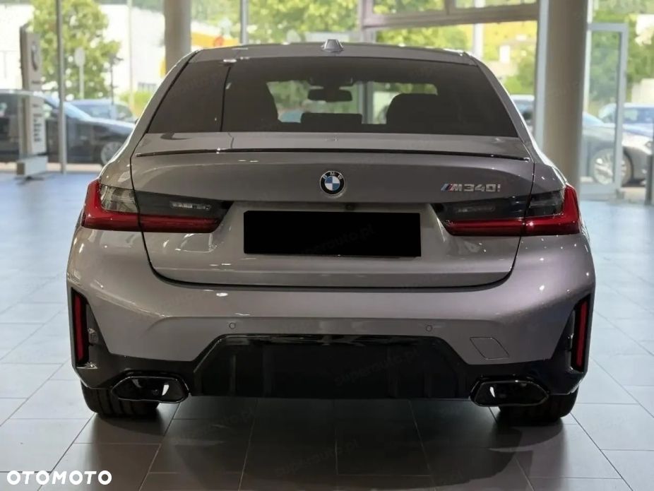 BMW Seria 3 - 4