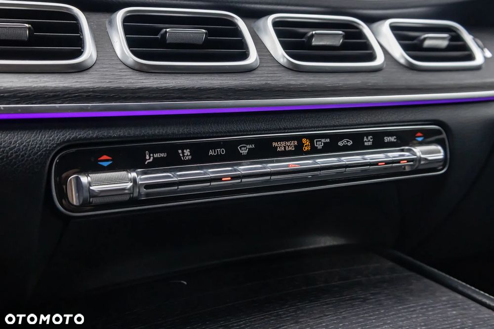 Mercedes-Benz GLE 450 4Matic 9G-TRONIC AMG Line - 21