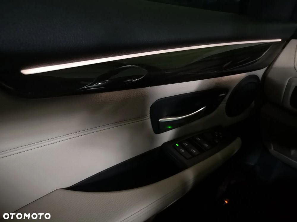 BMW Seria 2 218d Sport-Aut Luxury Line - 15