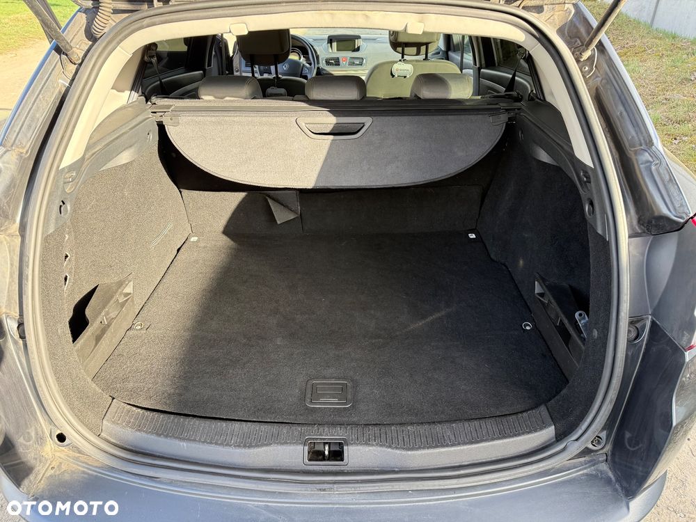 Renault Megane 1.9 dCi Dynamique - 9