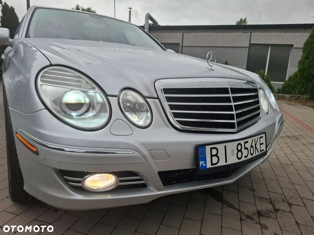 Mercedes-Benz Klasa E 500 7G-TRONIC Avantgarde - 17