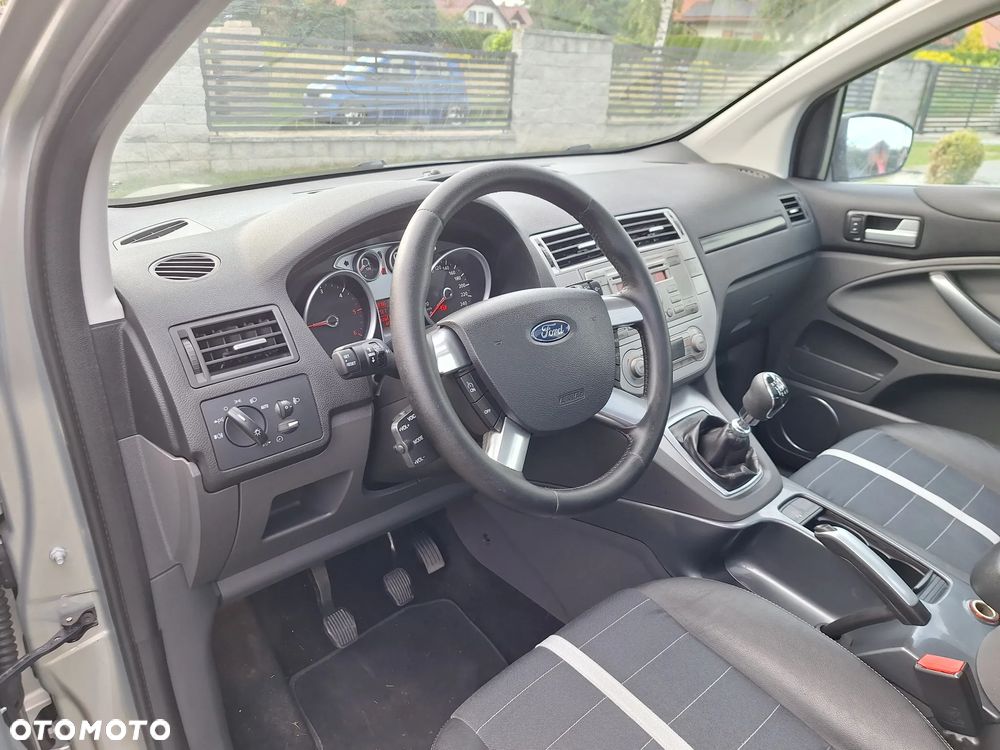 Ford Kuga 2.0 TDCi Titanium - 20