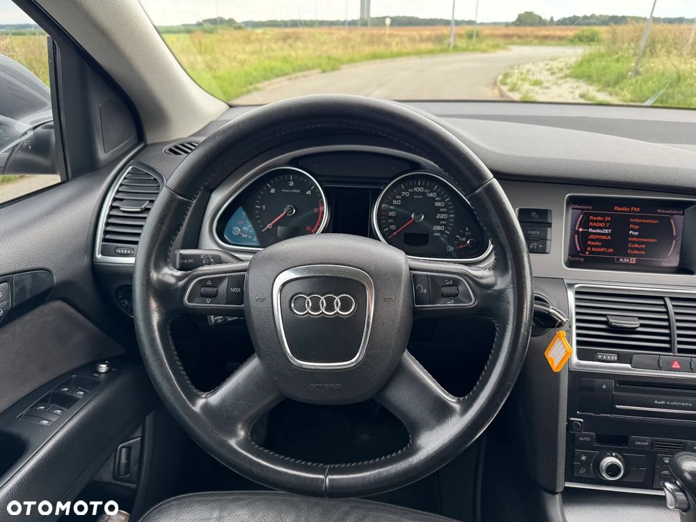 Audi Q7 3.0 TDI Quattro Tiptronic - 17