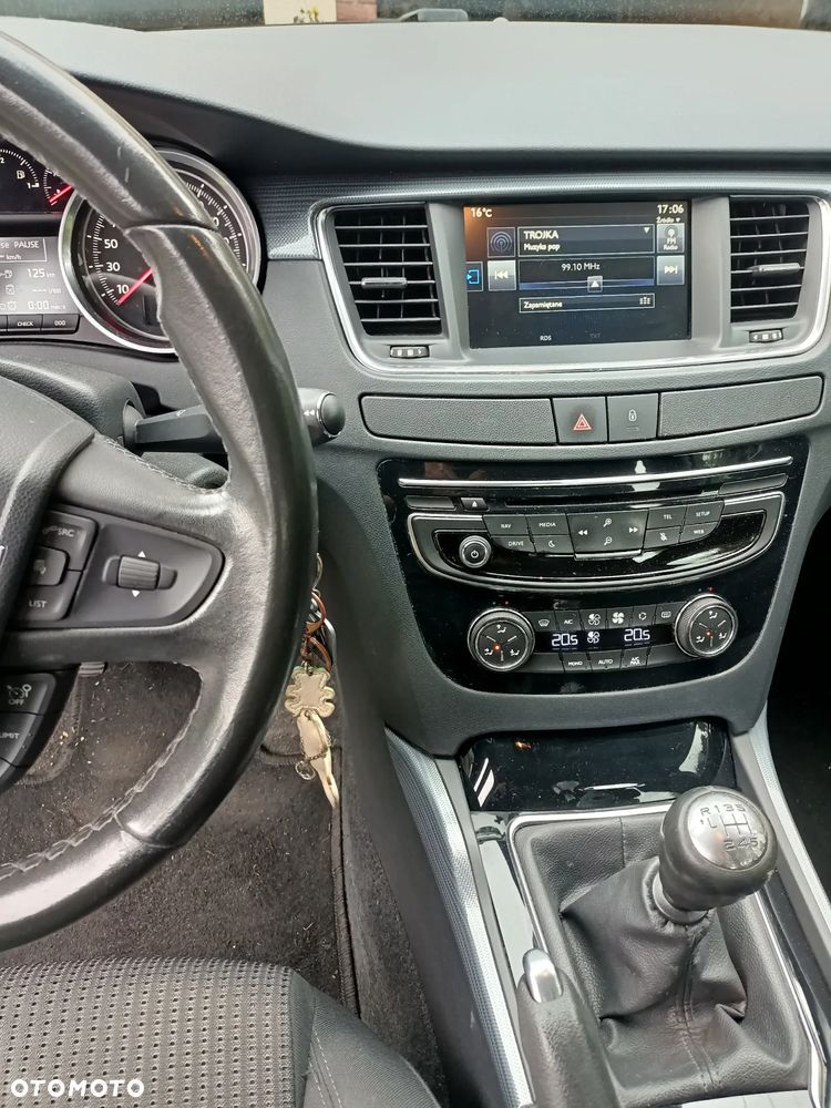 Peugeot 508 1.6 e-THP Allure S&S - 10