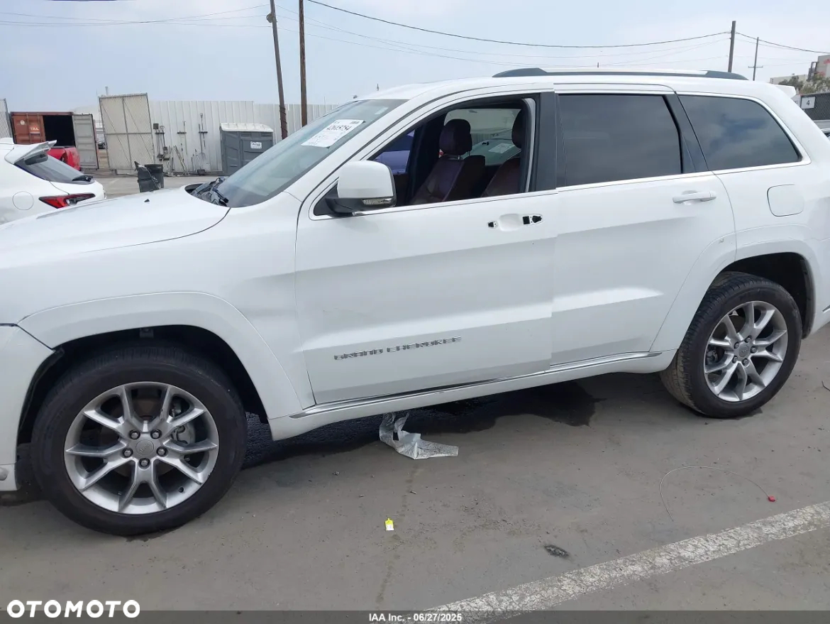 Jeep Grand Cherokee - 4