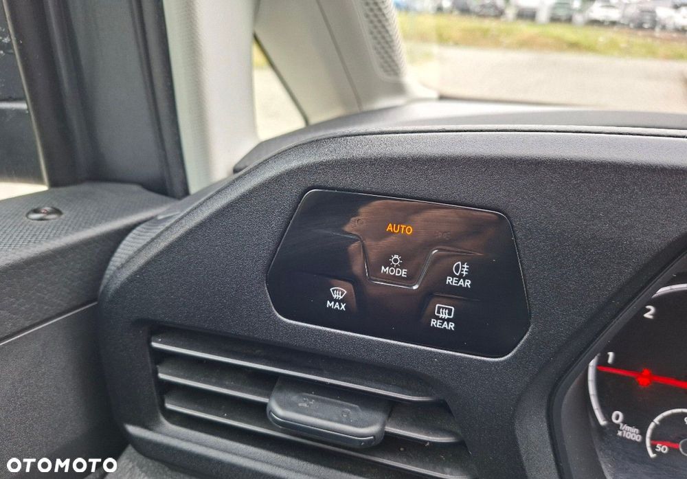 Volkswagen Caddy - 25