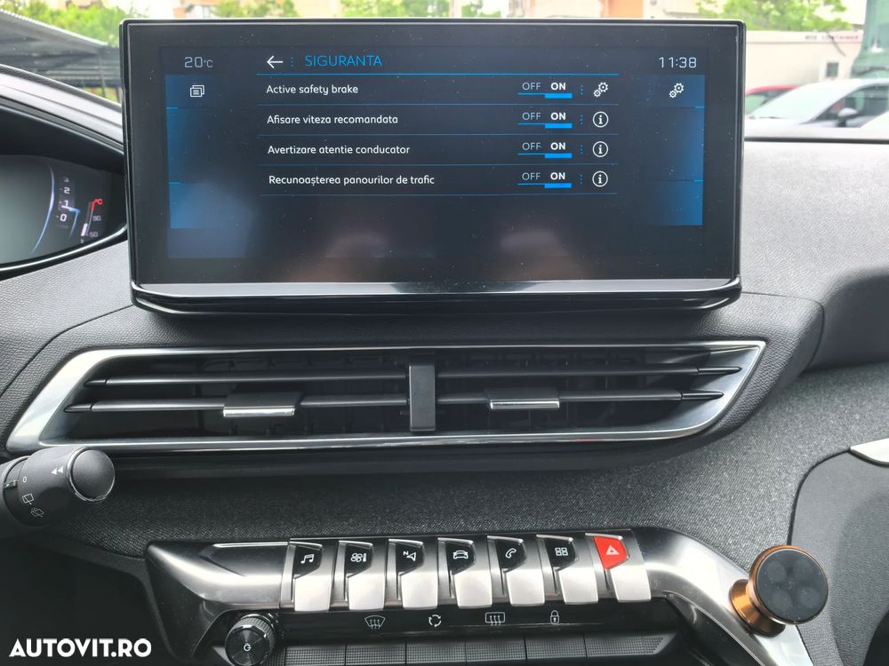 Peugeot 3008 BlueHDi 130 Stop & Start EAT8 Allure - 21
