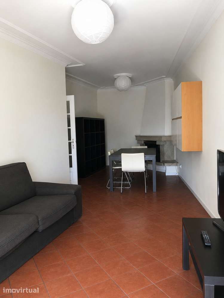 Arrenda-se apartamento T2 totalmente mobilado e equipado. - Grande imagem: 5/14