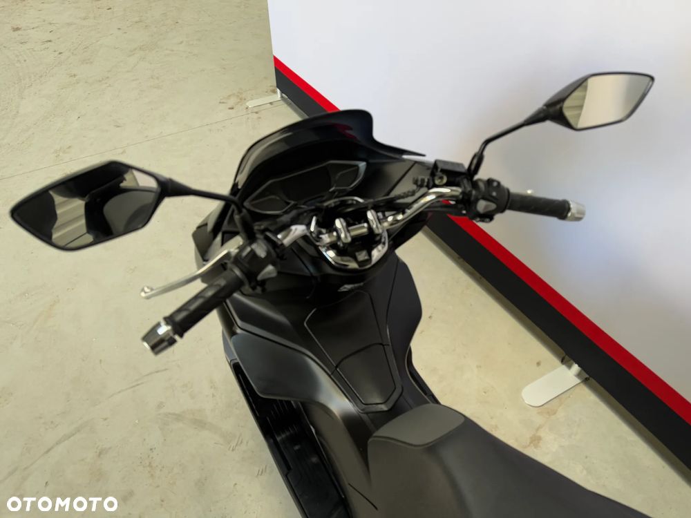 Honda PCX - 10