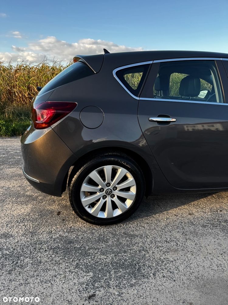 Opel Astra 1.7 CDTI Cosmo - 7