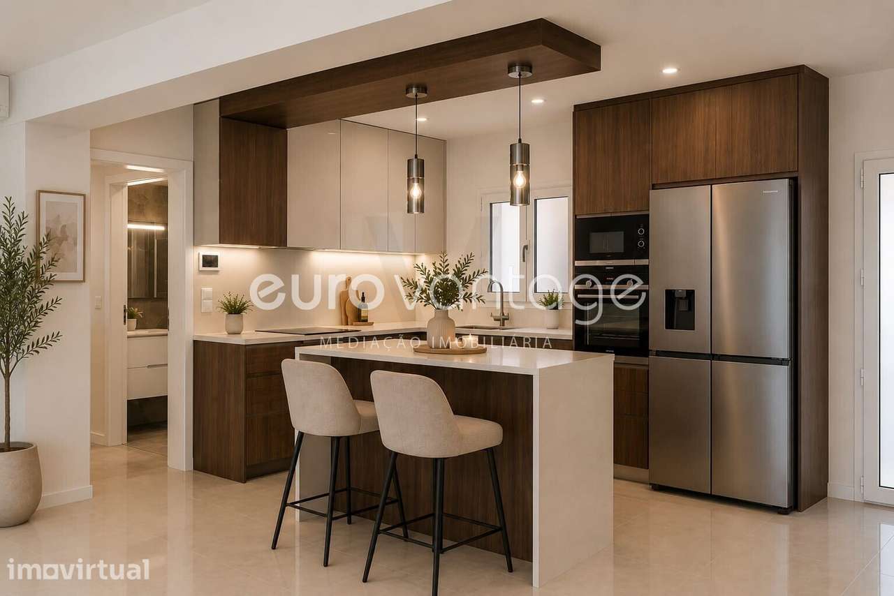 Moradia T3+1 Térrea Totalmente Remodelada | A apenas 8 minutos de L... - Grande imagem: 3/55