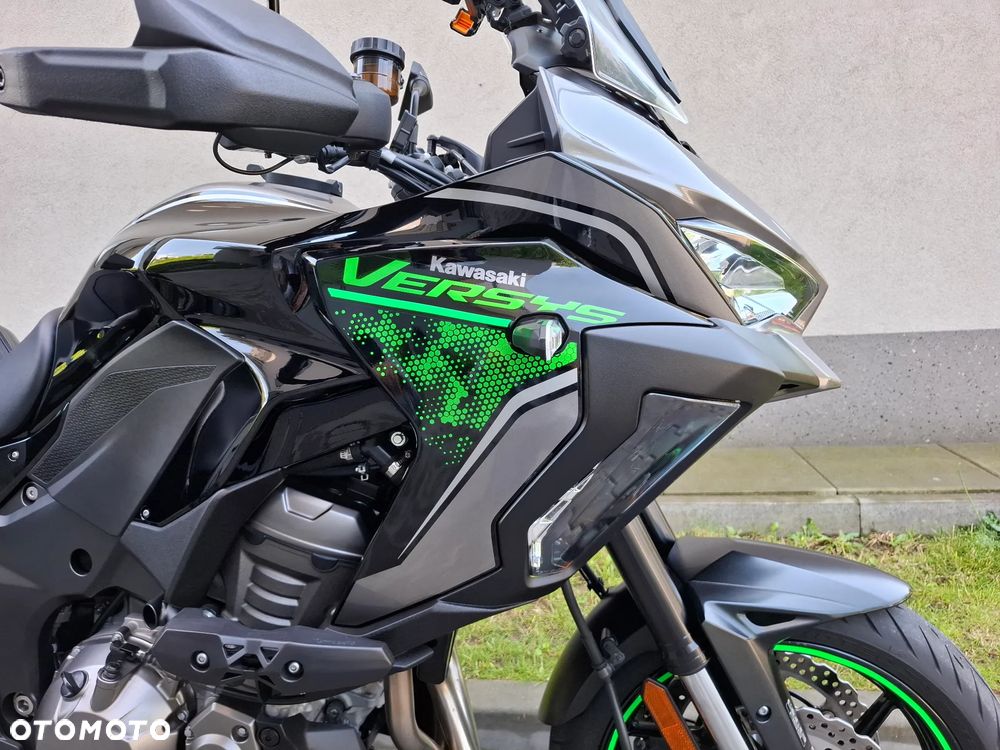 Kawasaki Versys 1000 - 25