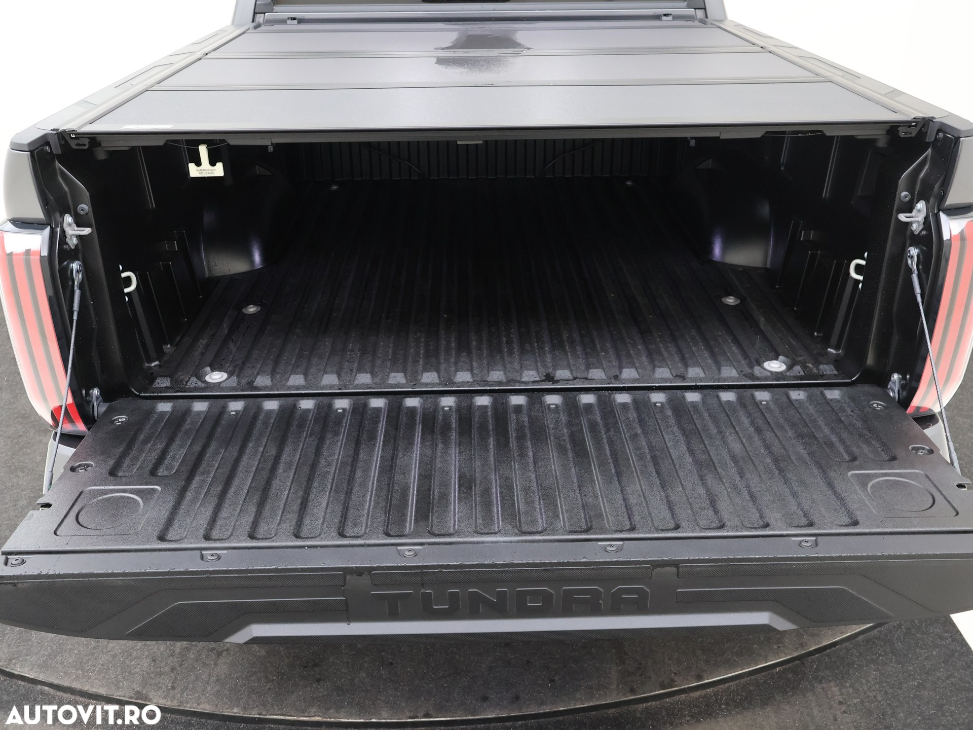 Toyota Tundra - 9