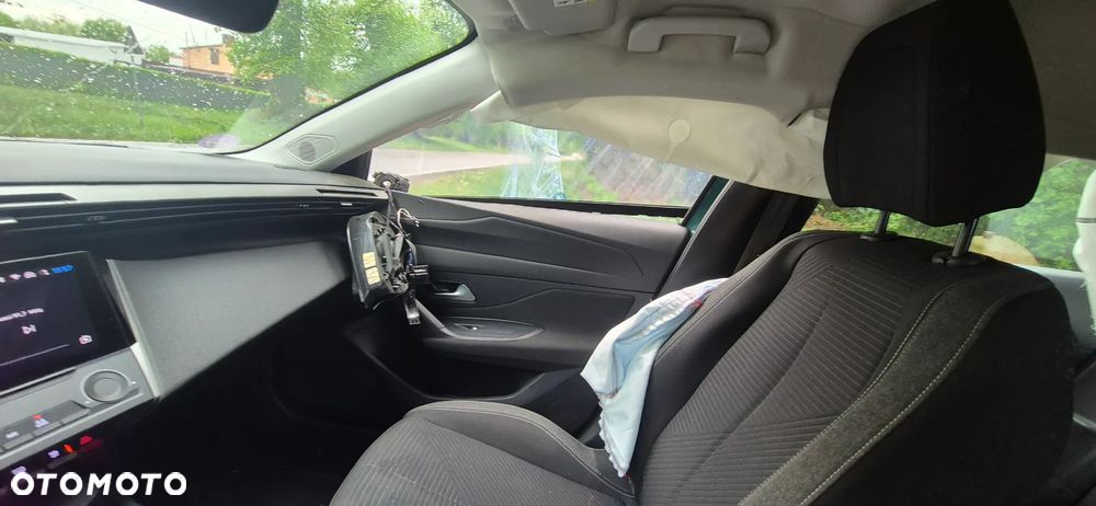 Peugeot 308 1.2 PureTech Allure S&S EAT8 - 23