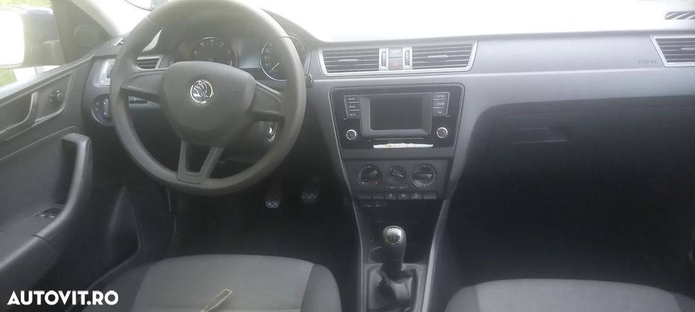 Skoda RAPID 1.2 TSI Active - 6