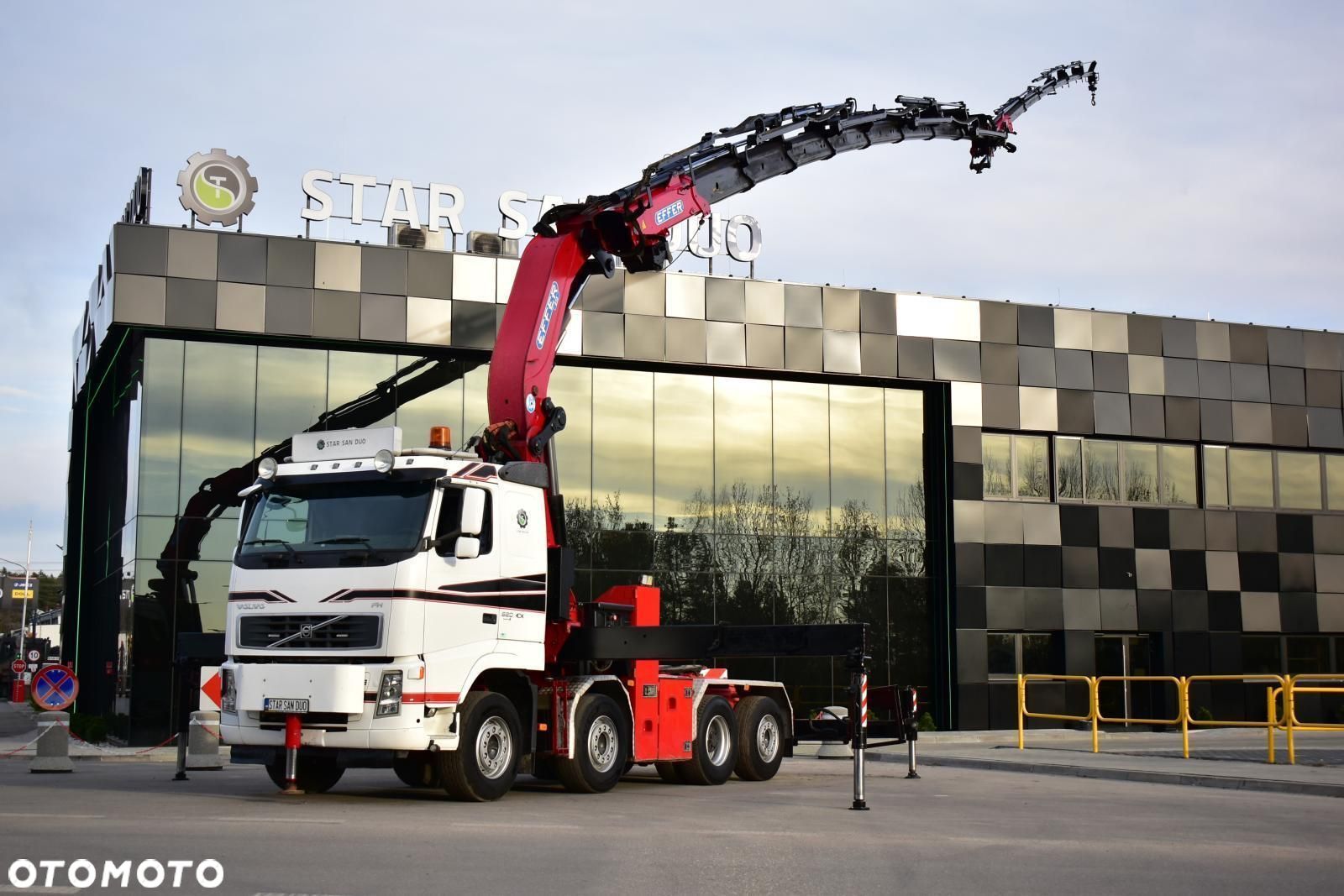 Volvo FH 520 8x2 EFFER 850 Fly Jib HDS Żuraw Wciągarka - 1