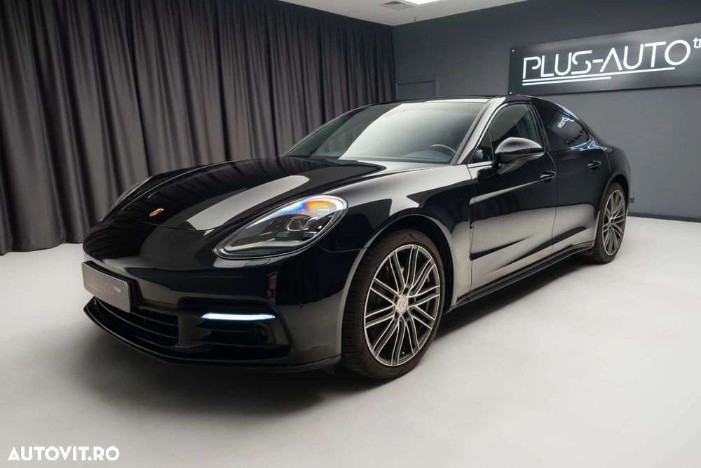 Porsche Panamera 4S - 3