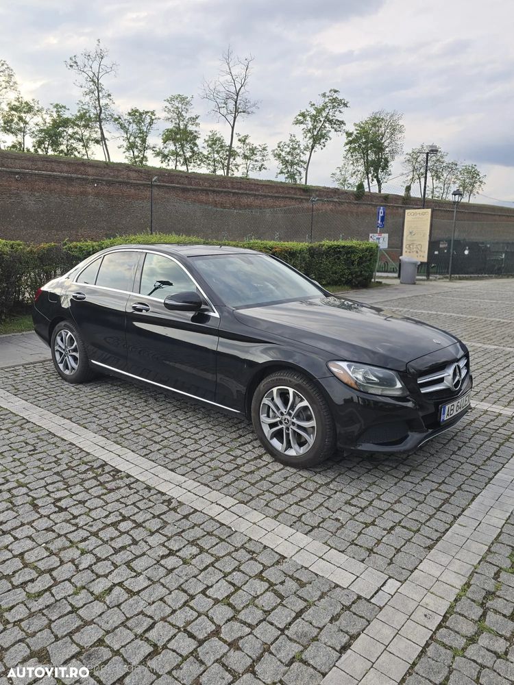 Mercedes-Benz C 300 9G-TRONIC - 1