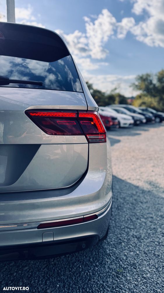 Volkswagen Tiguan - 35
