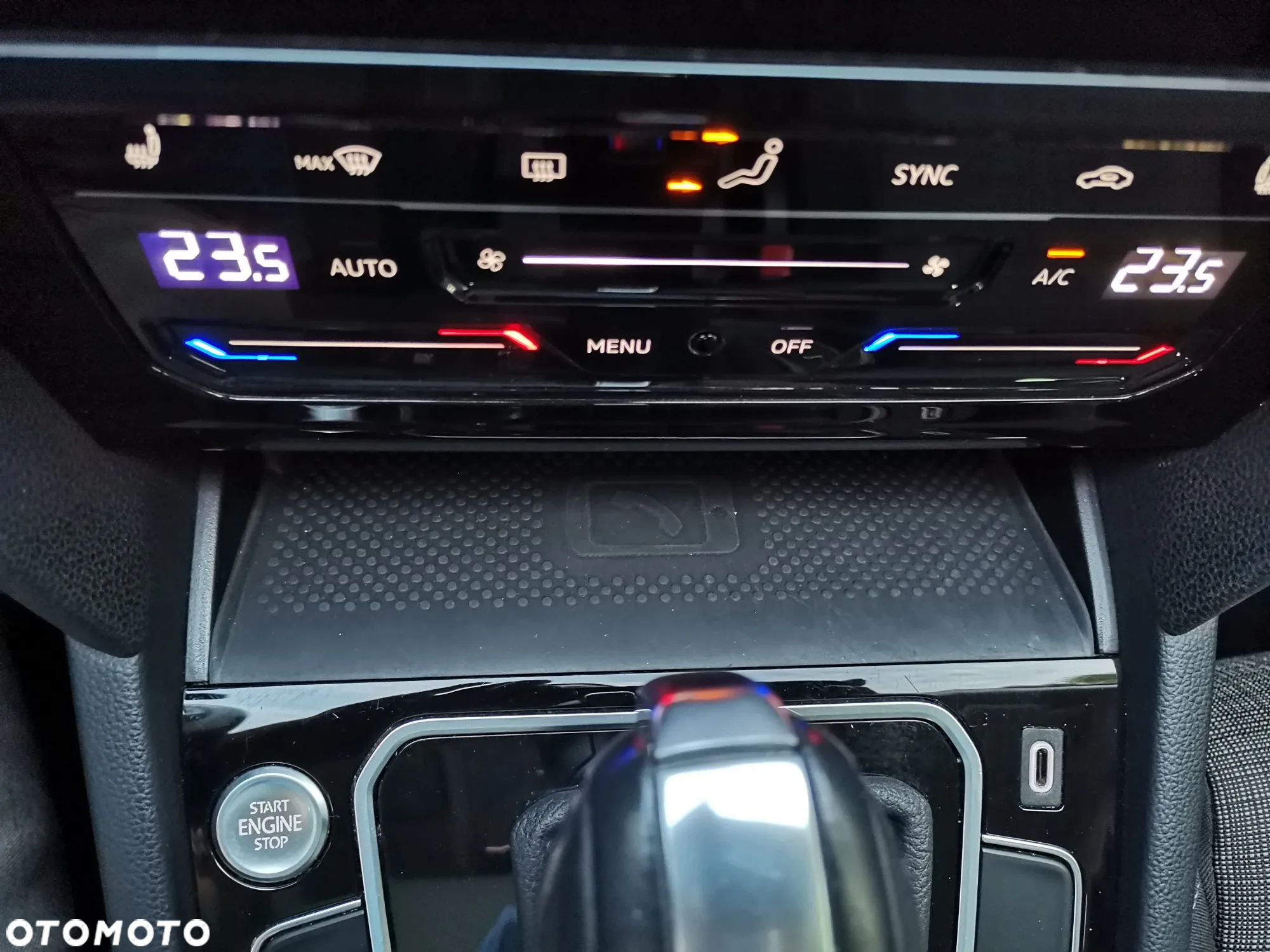 Volkswagen Passat Variant 2.0 TDI SCR DSG Elegance - 30